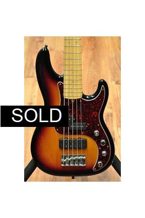 Fender American Deluxe Precision V Fender American Deluxe Precision V